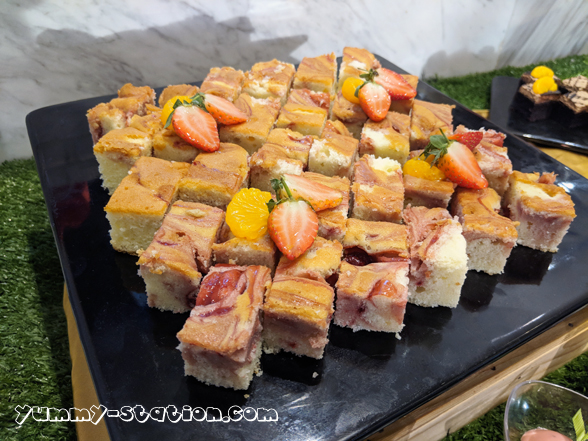 Maker:0x4c,Date:2017-10-9,Ver:4,Lens:Kan03,Act:Lar01,E-Y