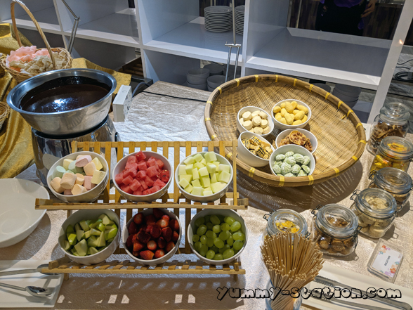 Maker:0x4c,Date:2017-10-9,Ver:4,Lens:Kan03,Act:Lar01,E-Y