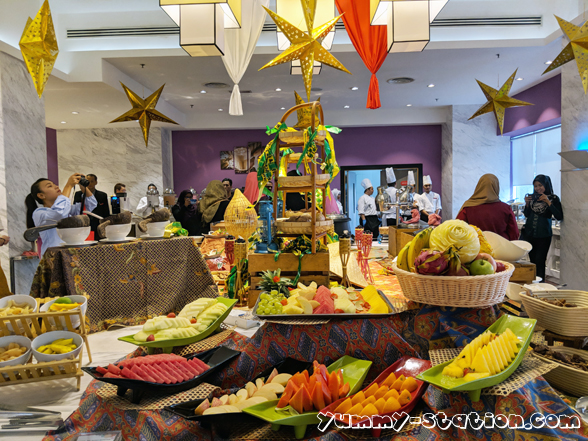 Maker:0x4c,Date:2017-10-9,Ver:4,Lens:Kan03,Act:Lar01,E-Y